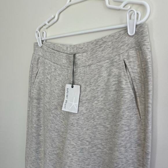 Barefoot Dreams Malibu NWT Butter Fleece Jogger Cream Sweatpants Loungewear - Picture 5 of 12